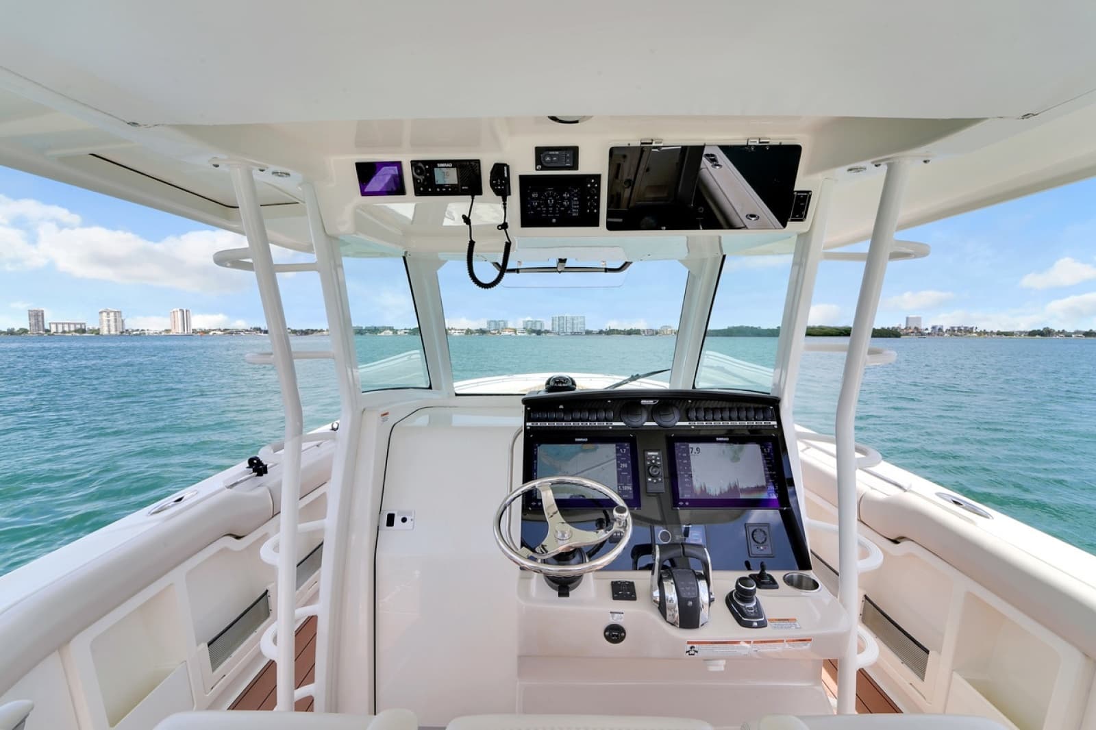 2020 Boston Whaler 380 Outrage - Photo 24