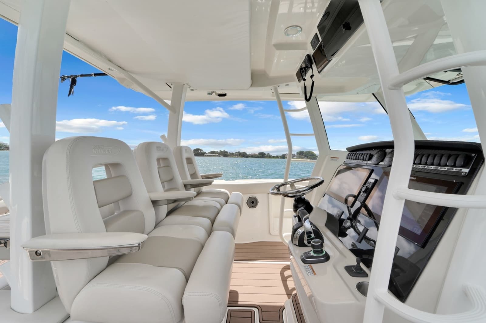 2020 Boston Whaler 380 Outrage - Photo 36