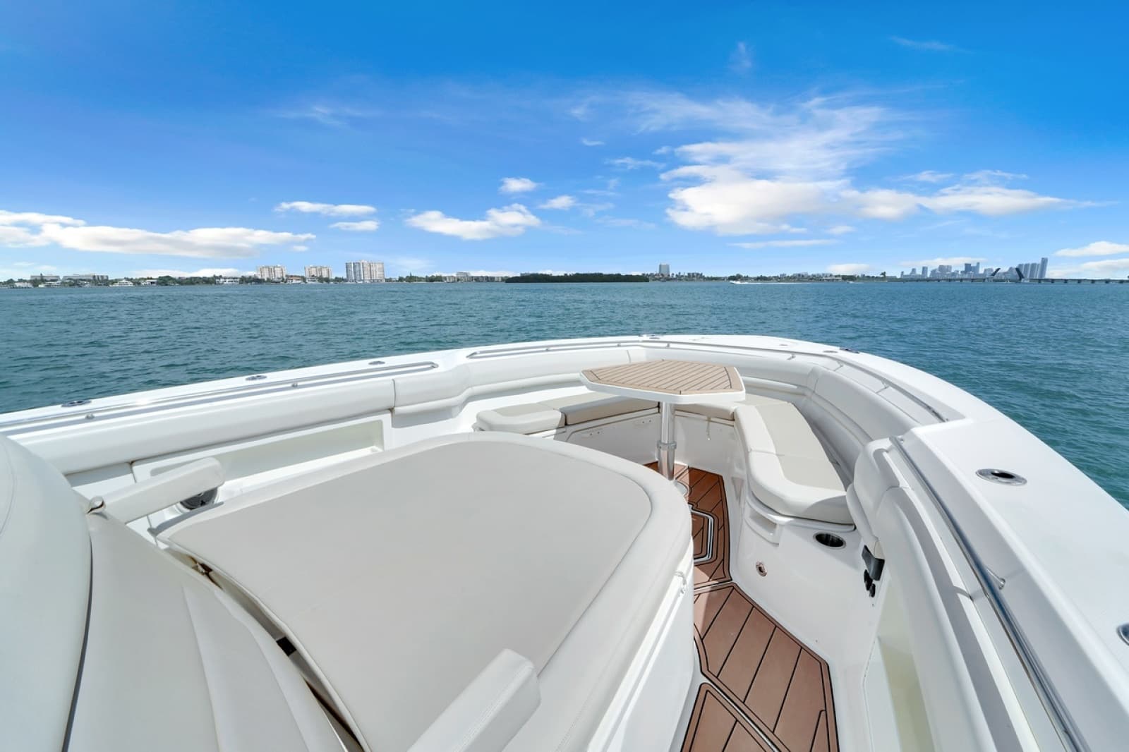 2020 Boston Whaler 380 Outrage - Photo 20