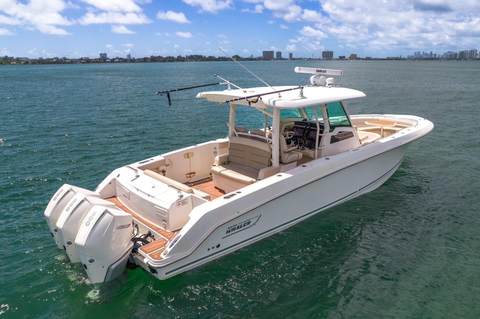 2020 Boston Whaler 380 Outrage - Photo 5