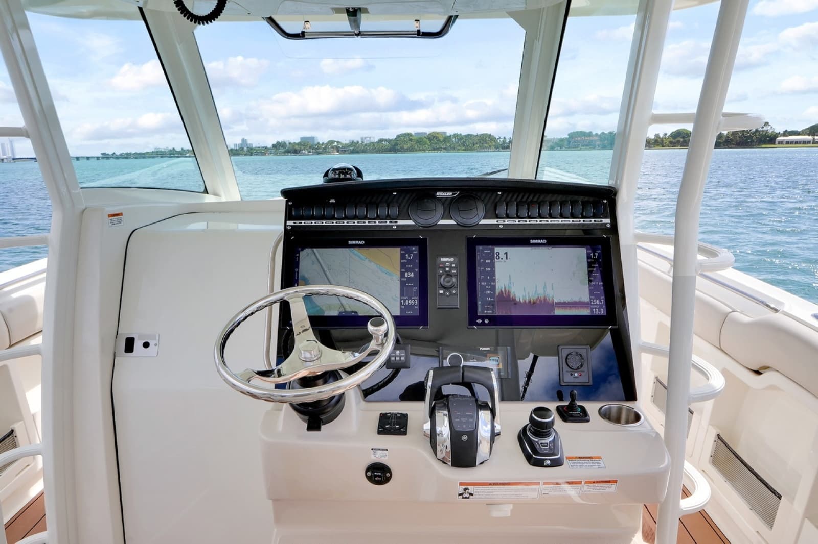 2020 Boston Whaler 380 Outrage - Photo 23