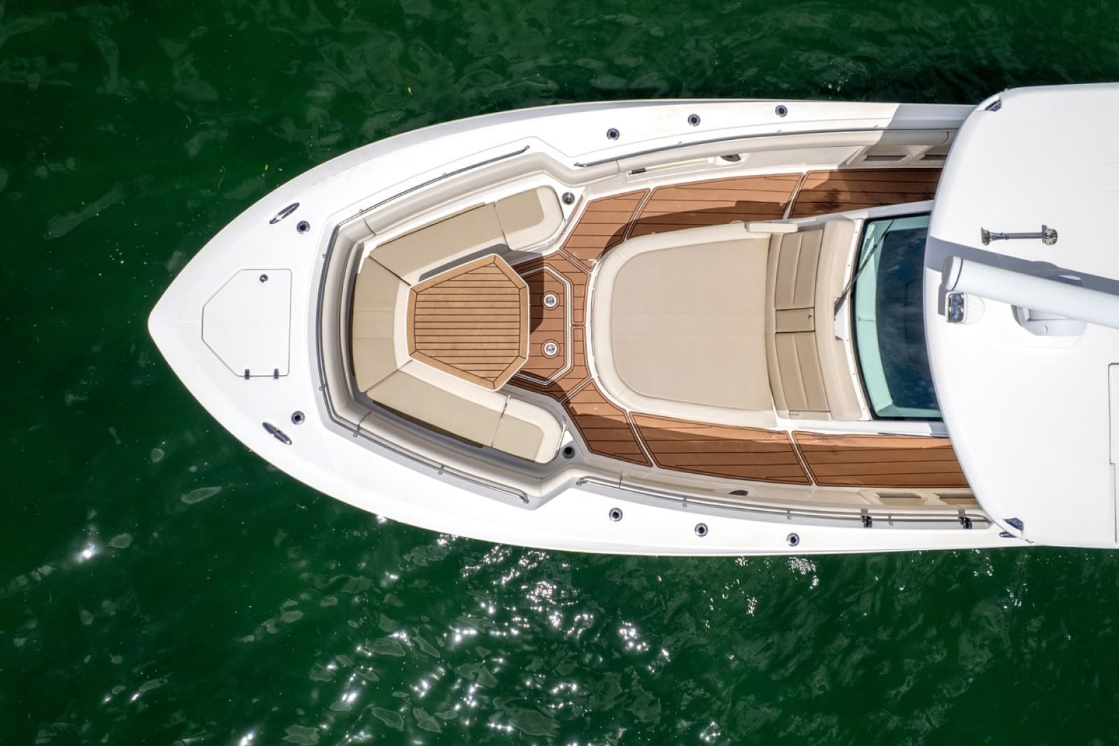2020 Boston Whaler 380 Outrage - Photo 13