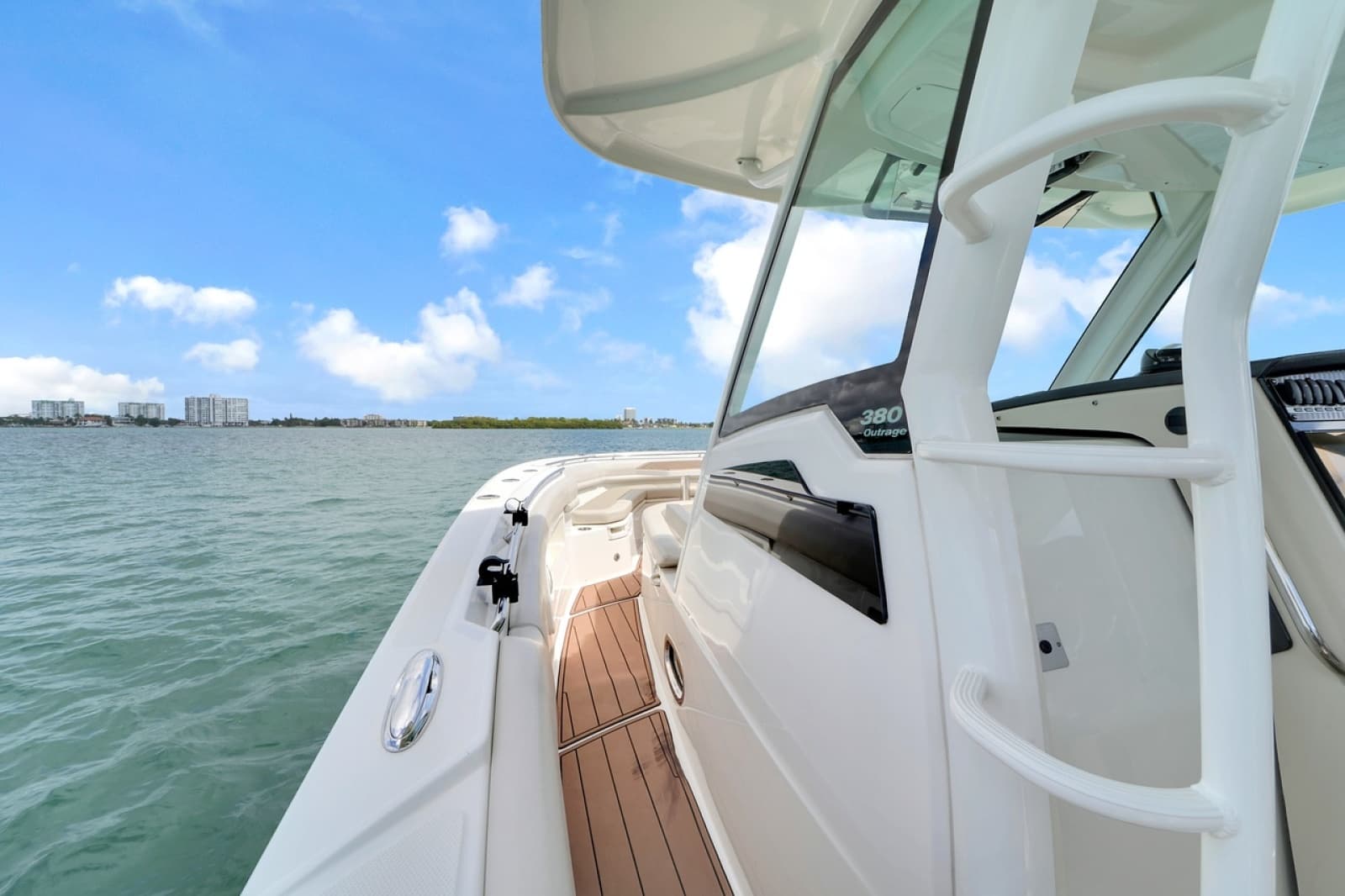 2020 Boston Whaler 380 Outrage - Photo 22