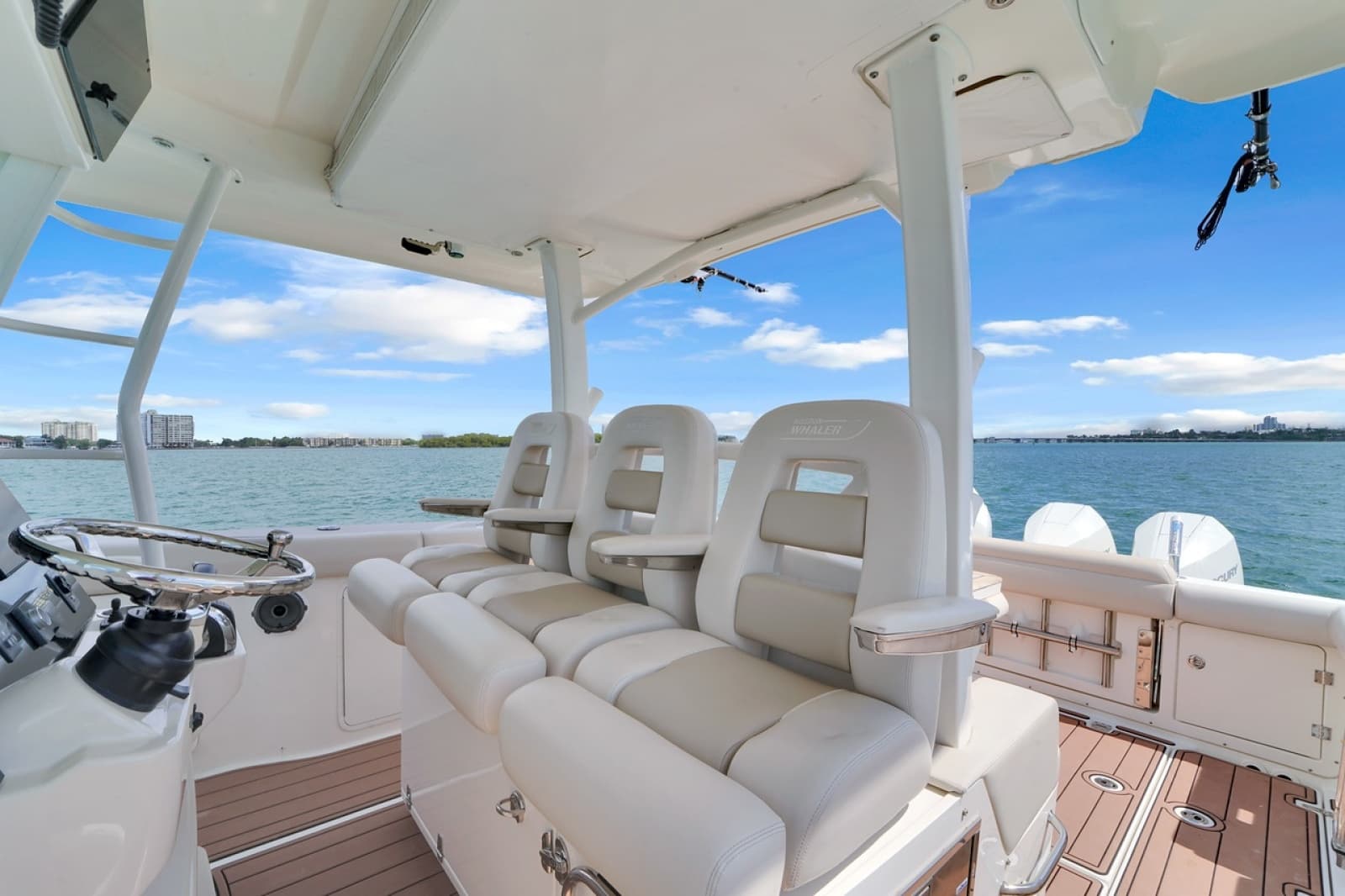 2020 Boston Whaler 380 Outrage - Photo 39