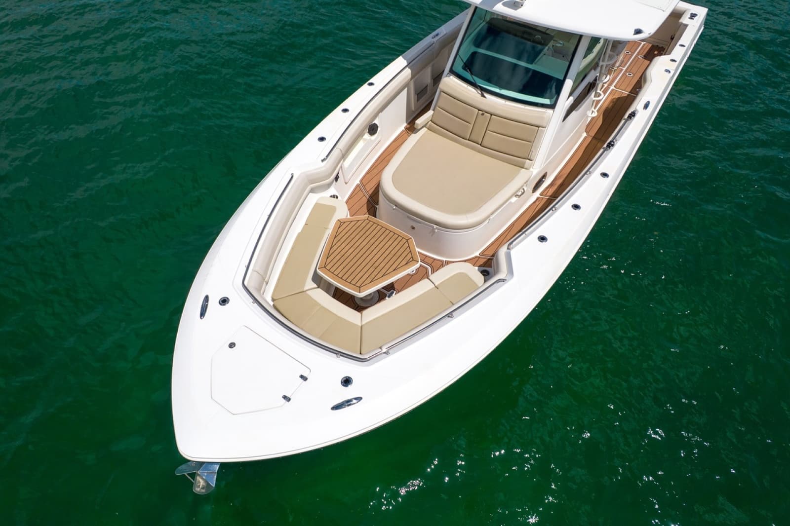 2020 Boston Whaler 380 Outrage - Photo 16