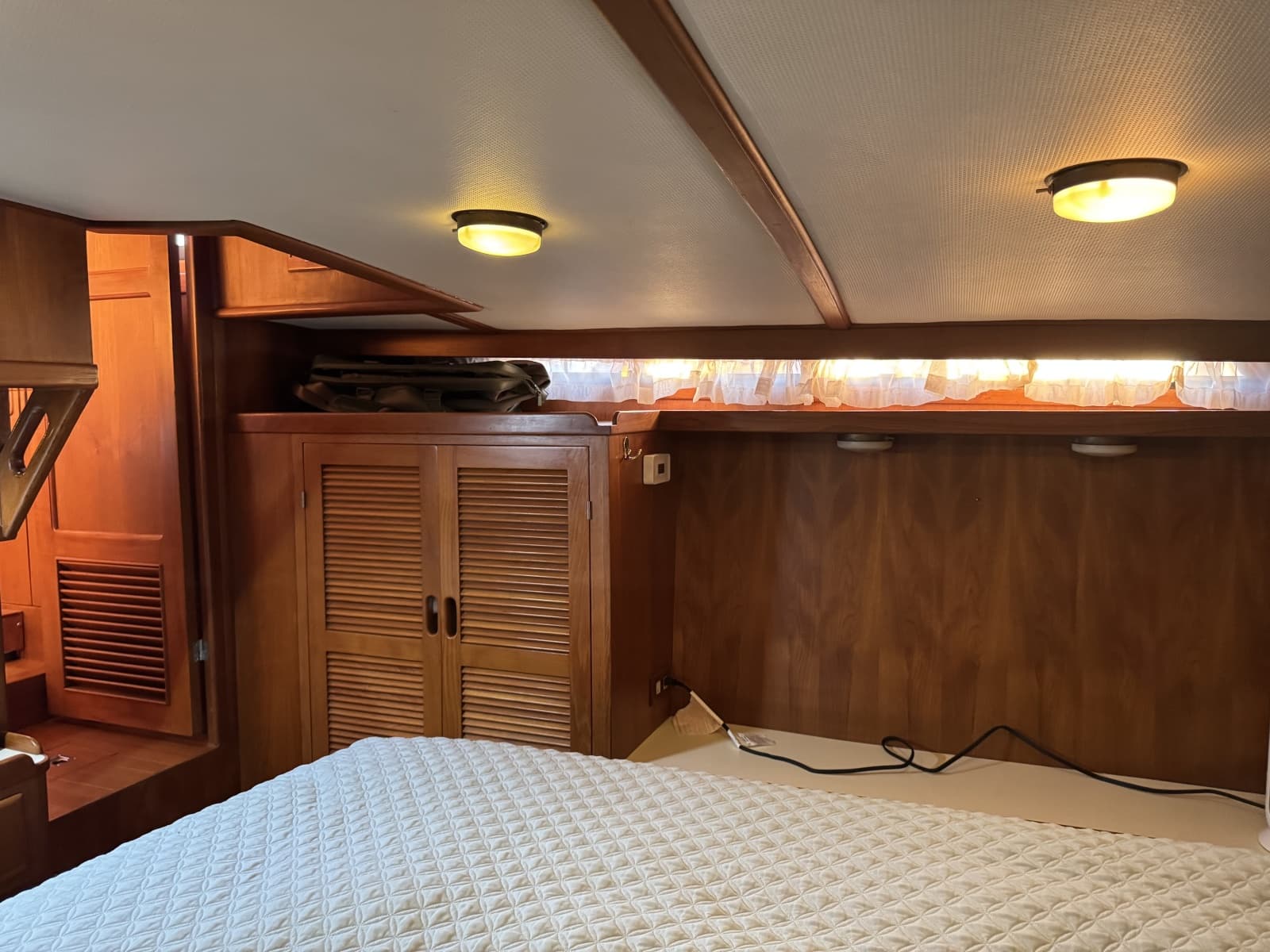 1987 President 37 Sundeck - Photo 47