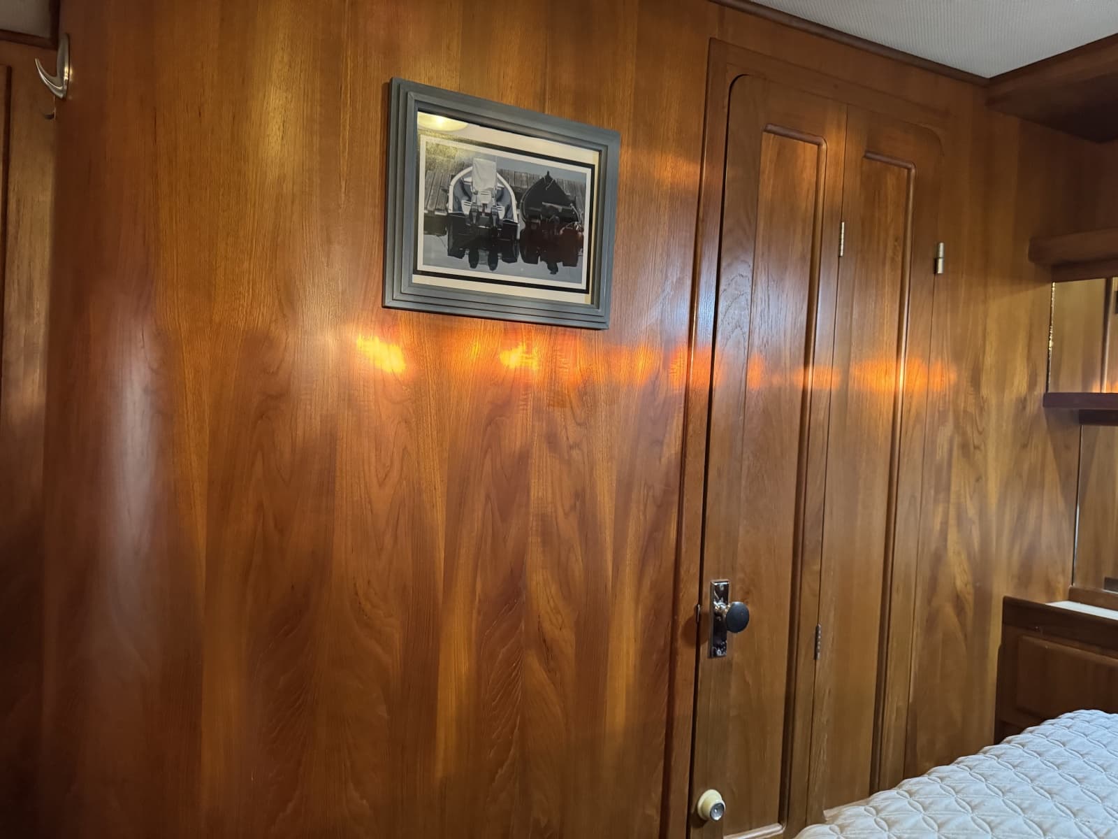 1987 President 37 Sundeck - Photo 49