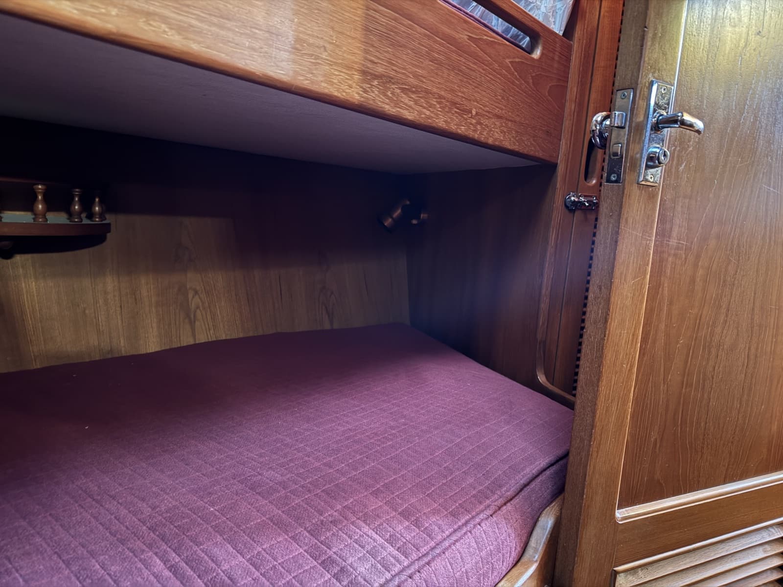 1987 President 37 Sundeck - Photo 38