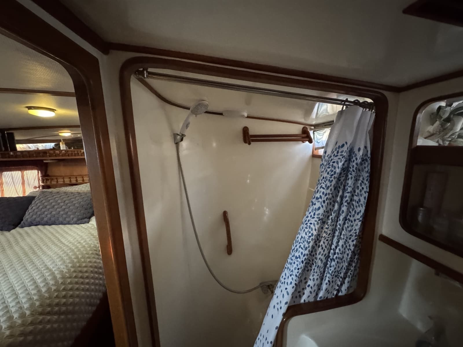 1987 President 37 Sundeck - Photo 57