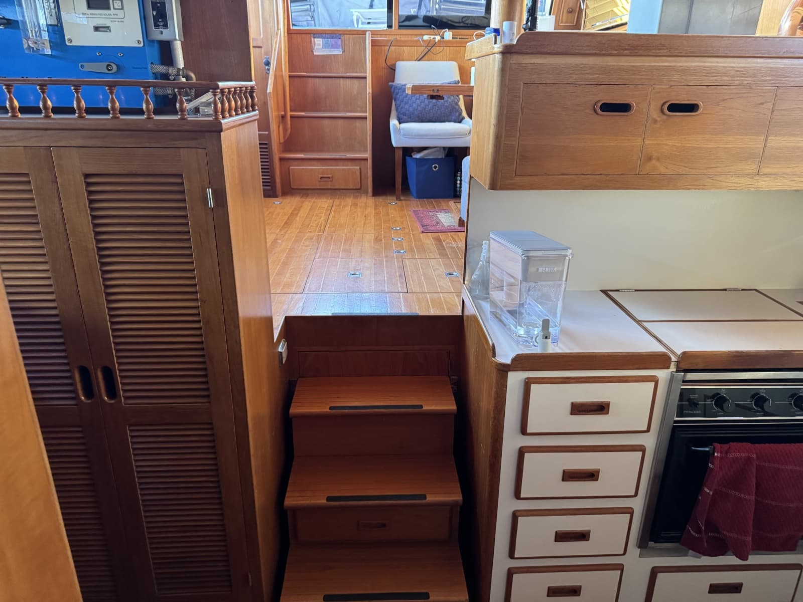 1987 President 37 Sundeck - Photo 42