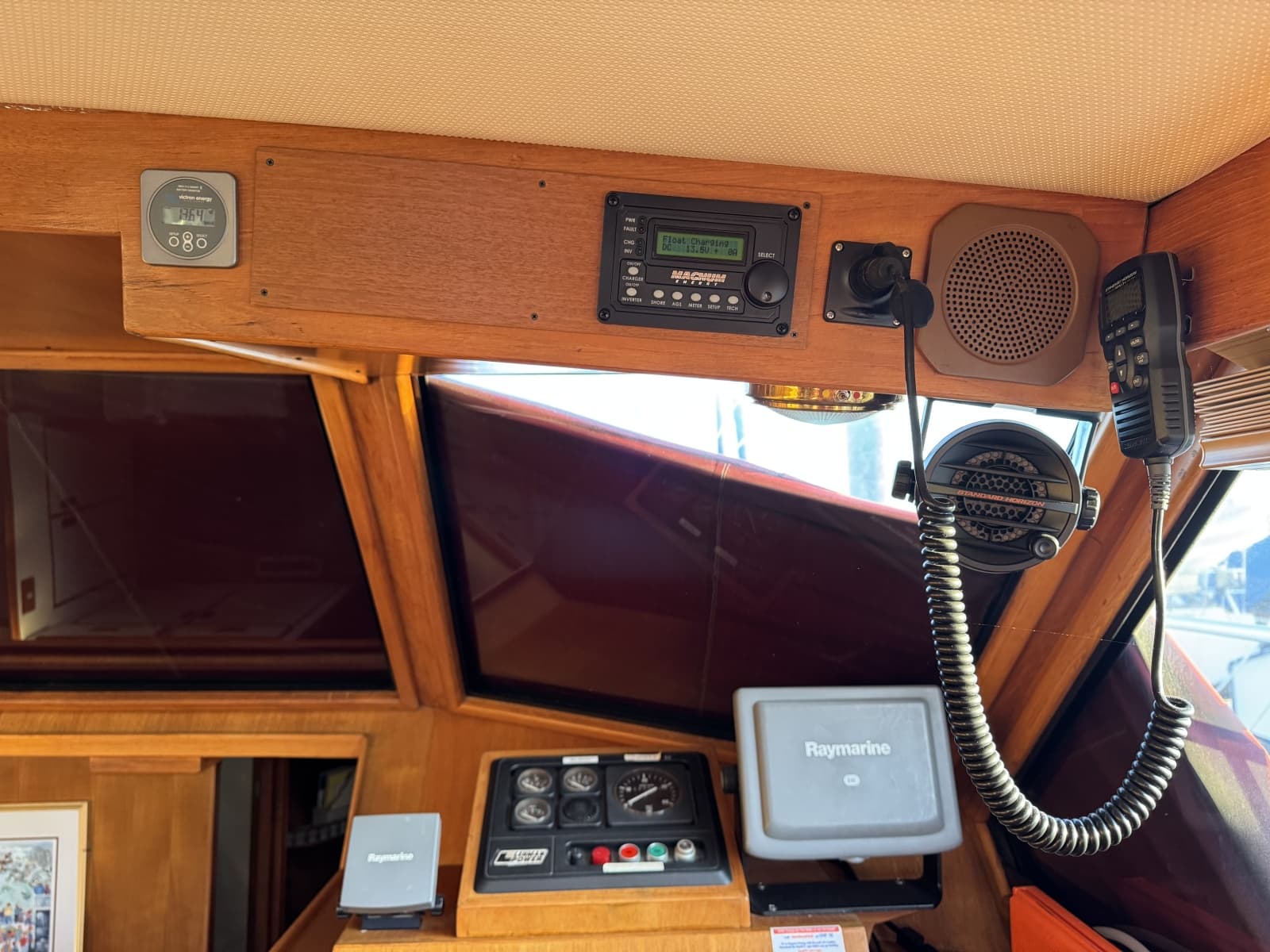 1987 President 37 Sundeck - Photo 19