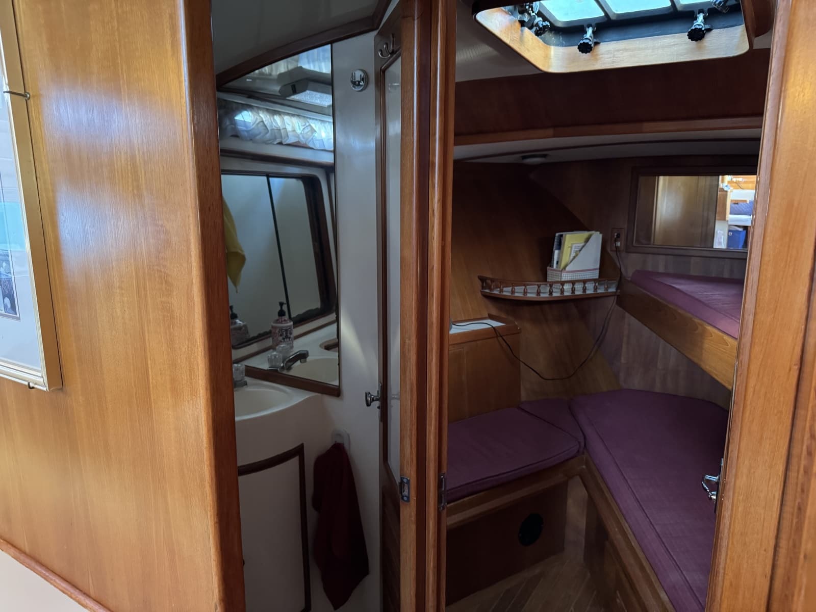 1987 President 37 Sundeck - Photo 40