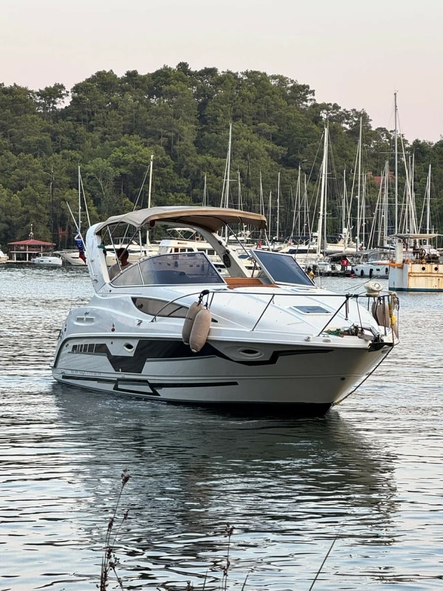 2001 Bayliner  - Photo 1