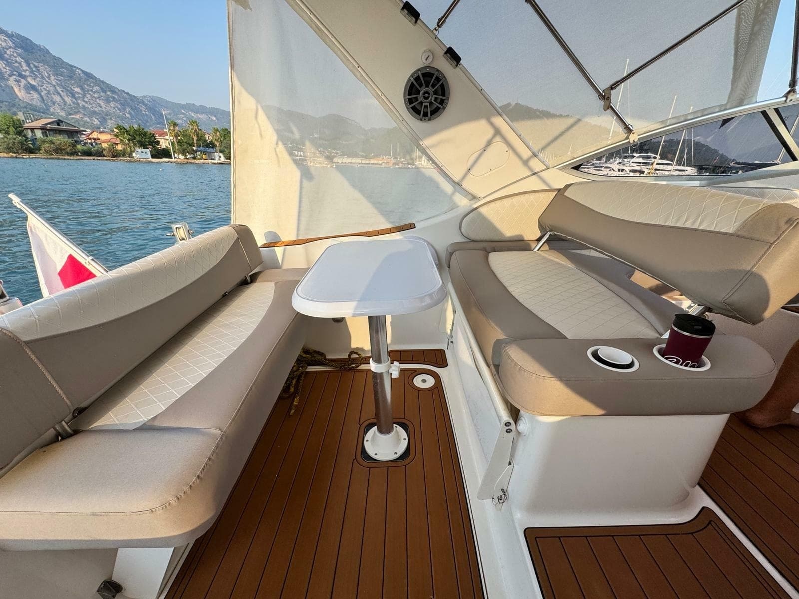 2001 Bayliner  - Photo 2