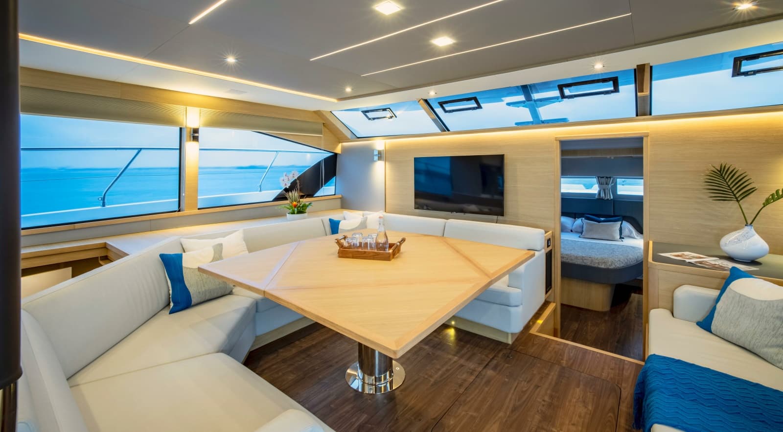 2025 Aquila 54 Yacht - Photo 28