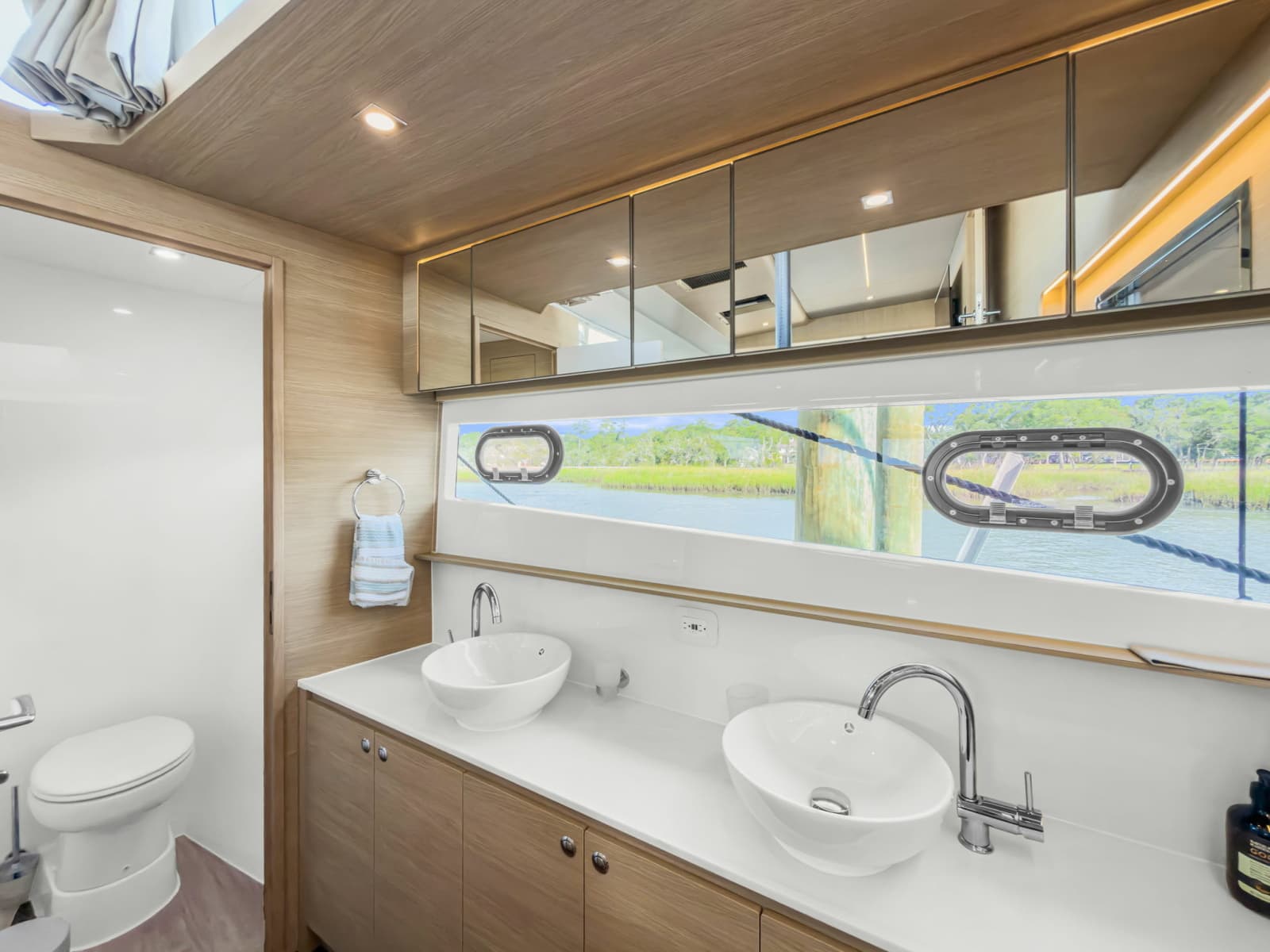 2025 Aquila 54 Yacht - Photo 33