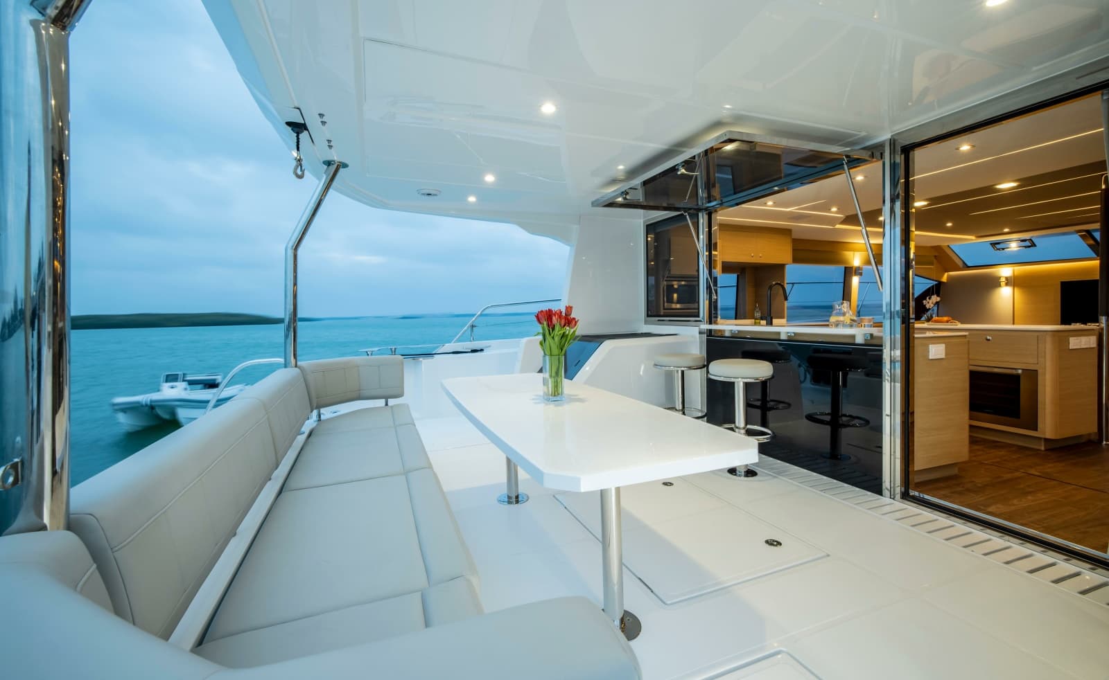 2025 Aquila 54 Yacht - Photo 18