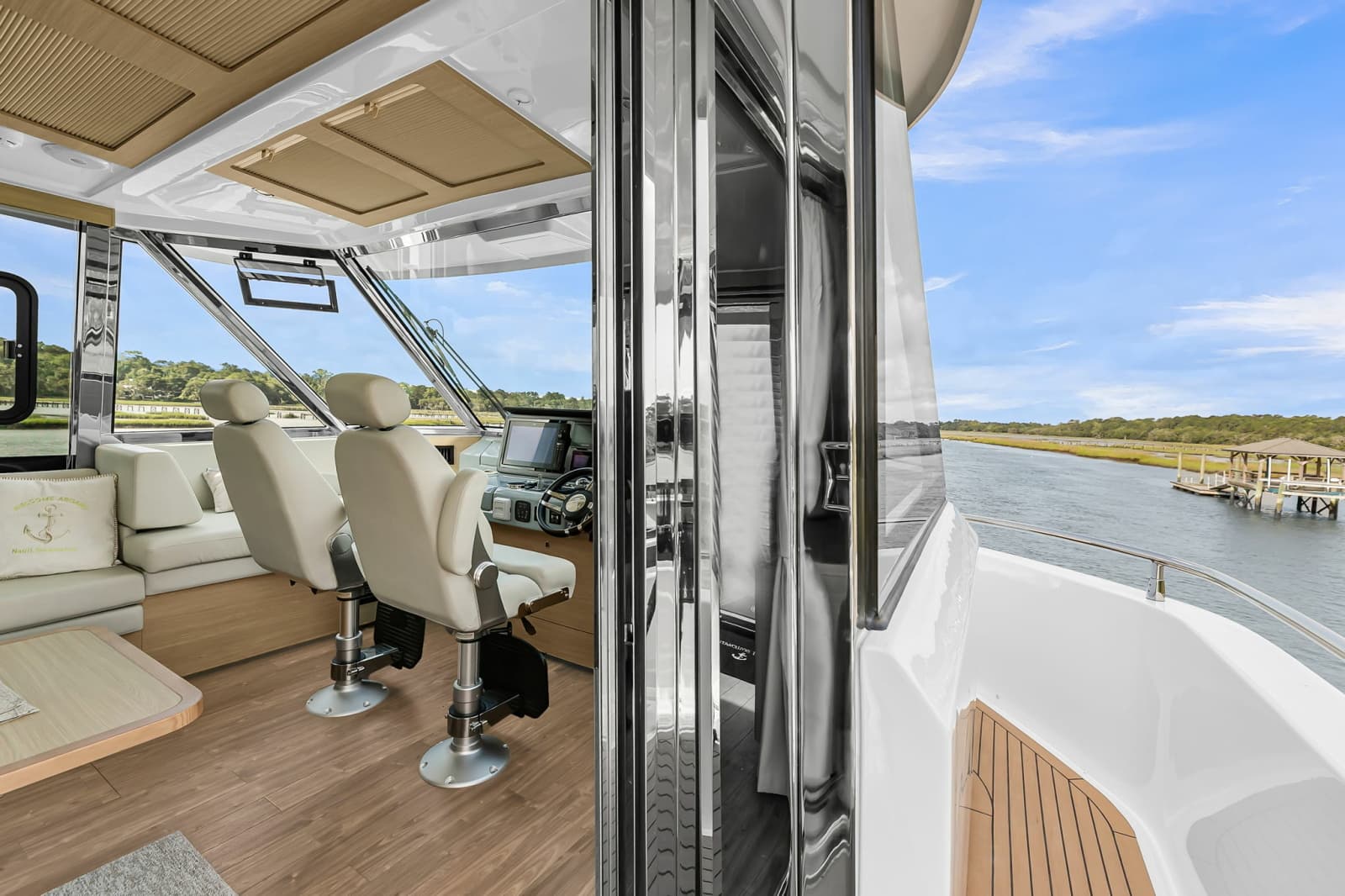 2025 Aquila 54 Yacht - Photo 38