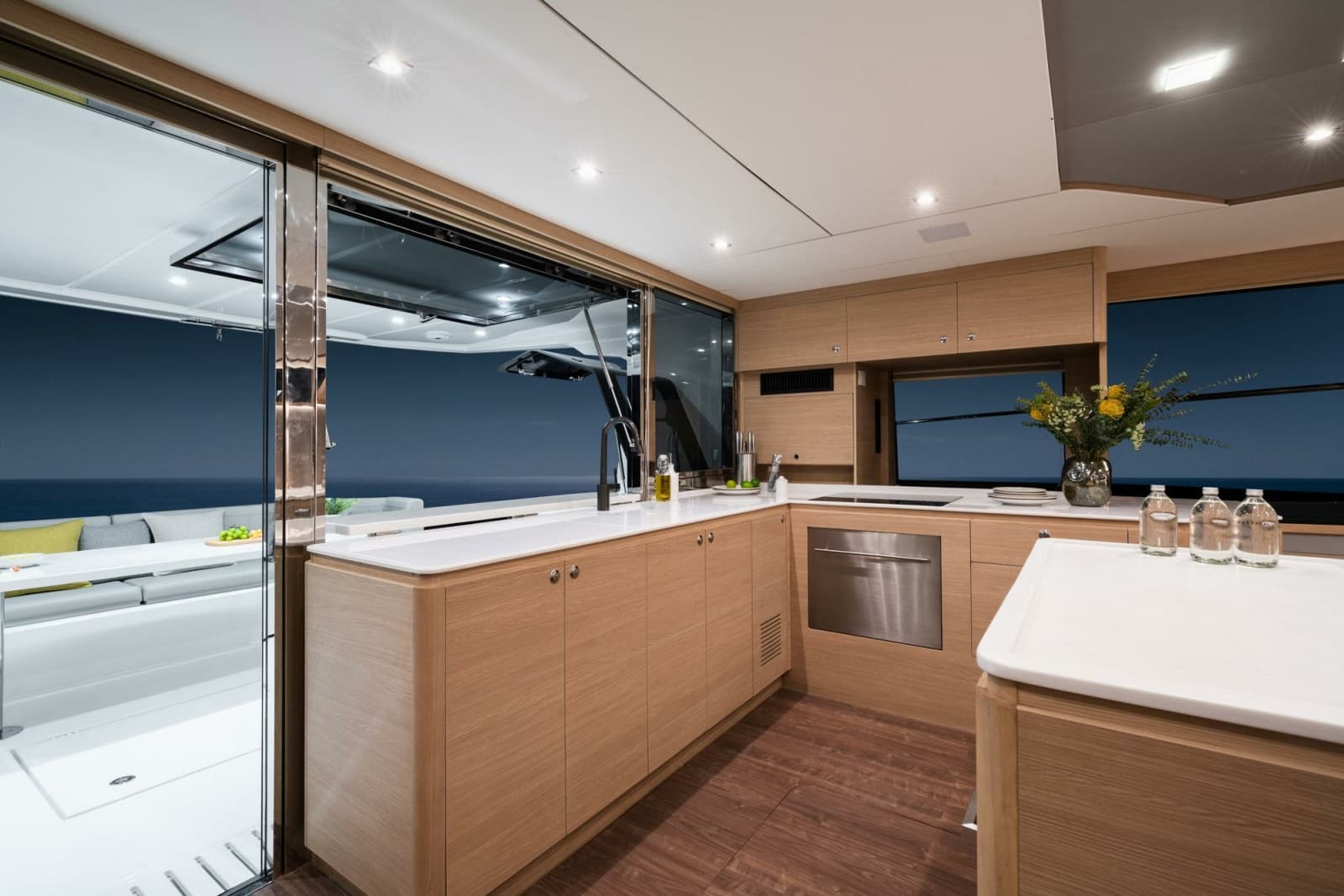2025 Aquila 54 Yacht - Photo 41