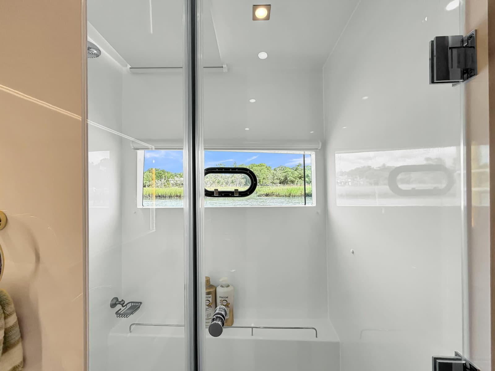 2025 Aquila 54 Yacht - Photo 55