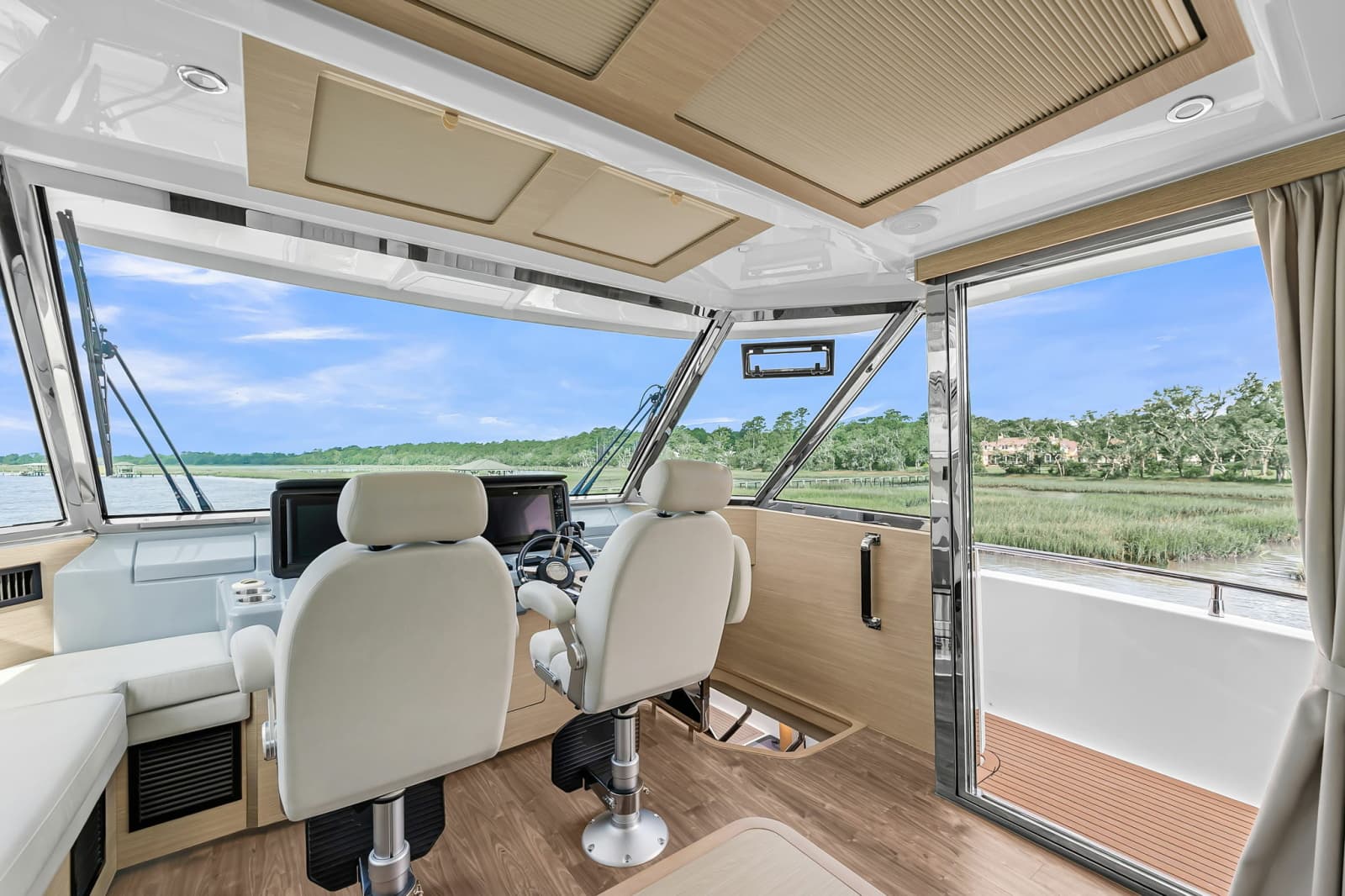 2025 Aquila 54 Yacht - Photo 43