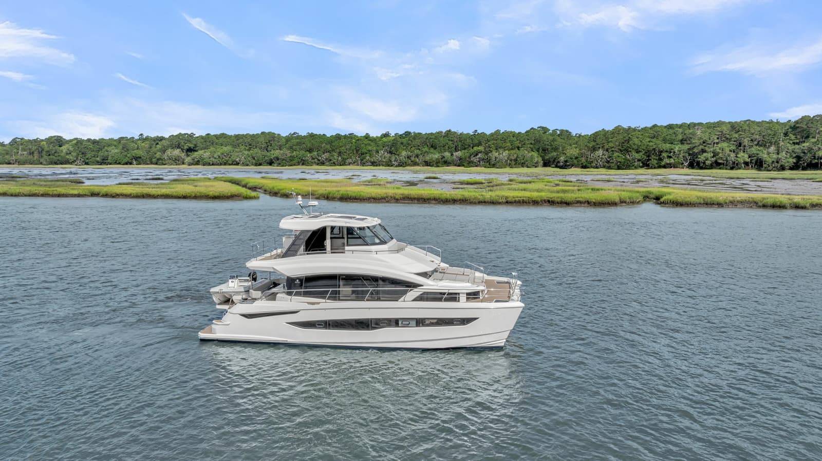 2025 Aquila 54 Yacht - Photo 1