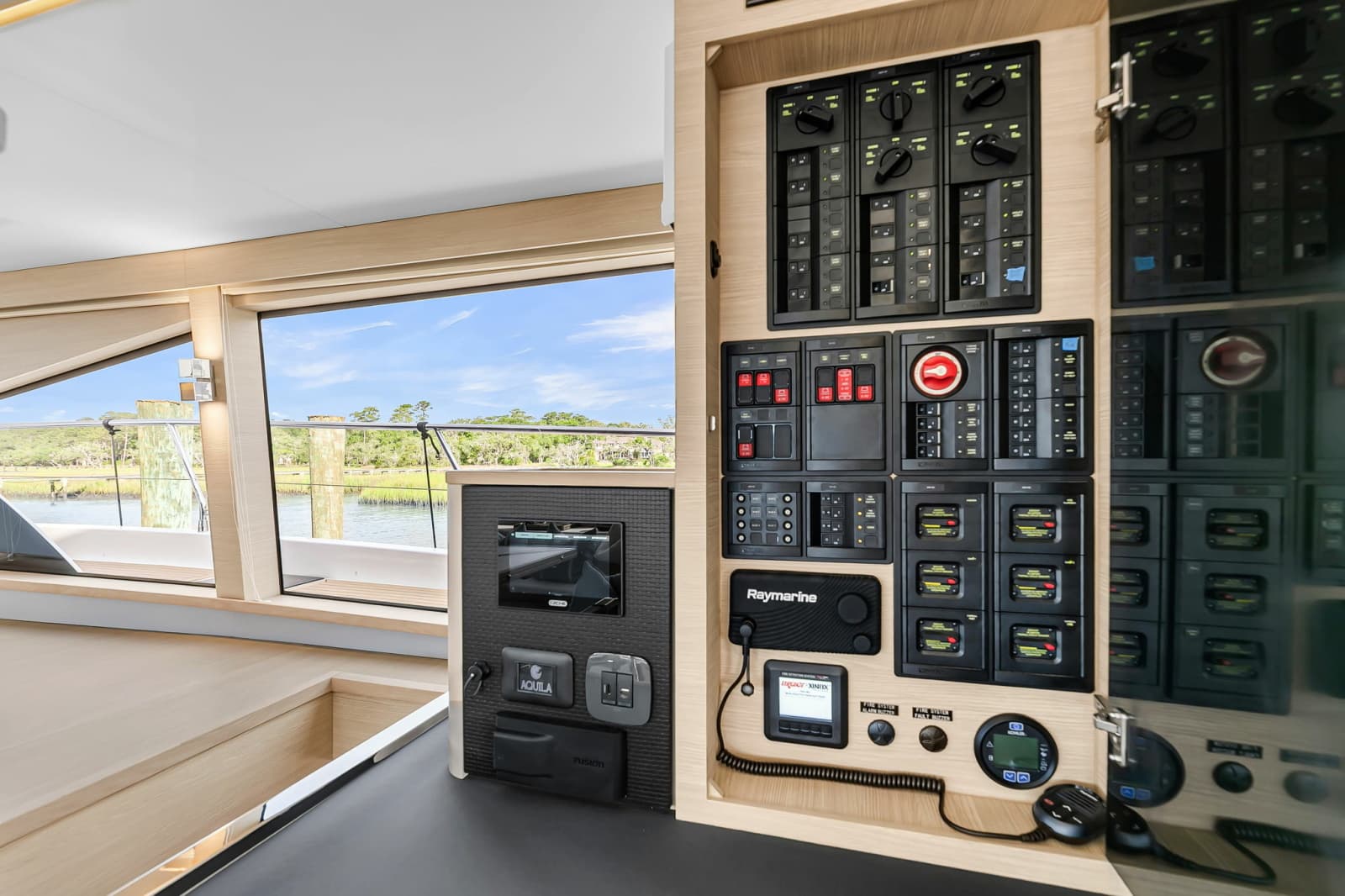 2025 Aquila 54 Yacht - Photo 28