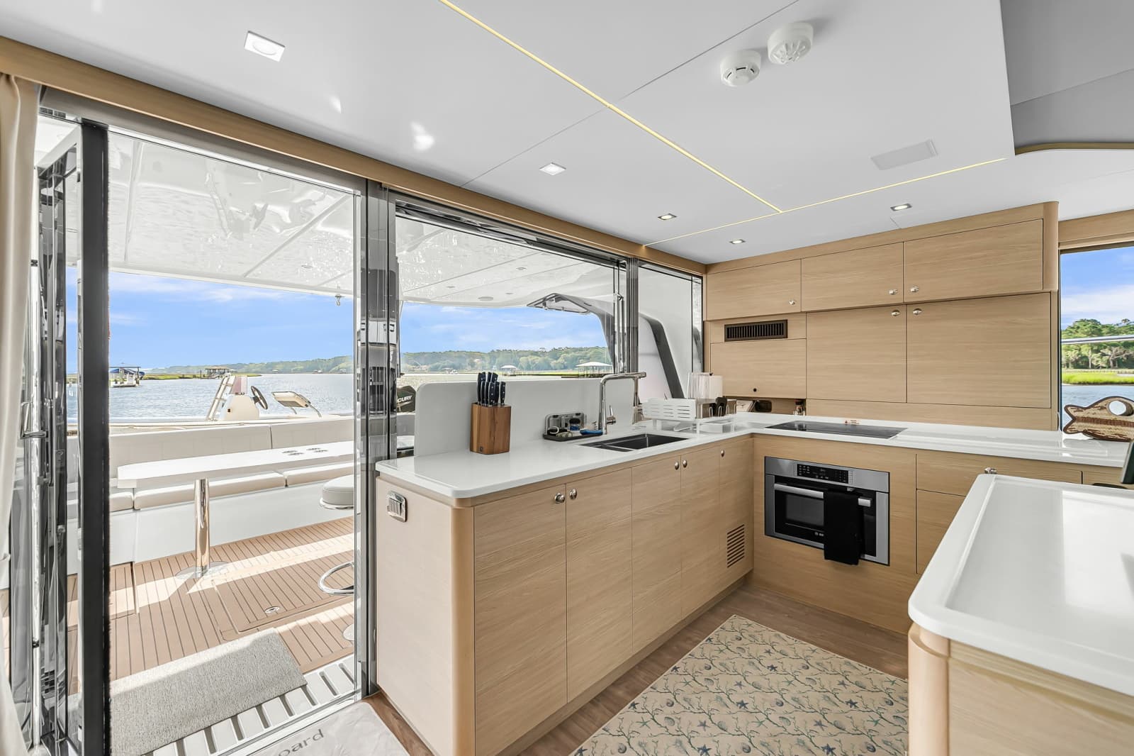 2025 Aquila 54 Yacht - Photo 21