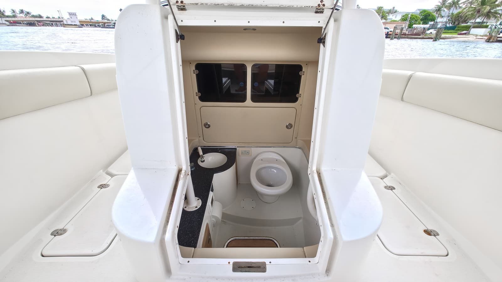 2008 Chris-Craft Catalina 29 - Photo 13