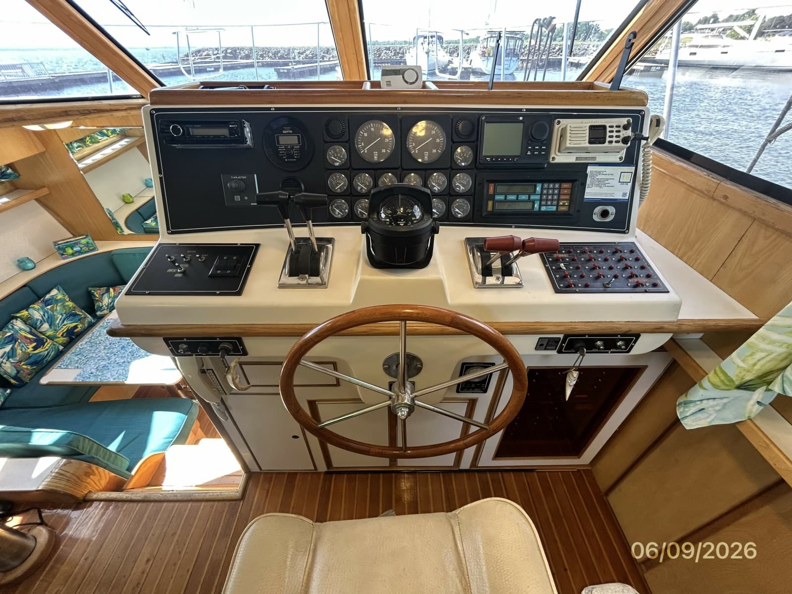 1988 High Tech Yachts Sundeck - Photo 41