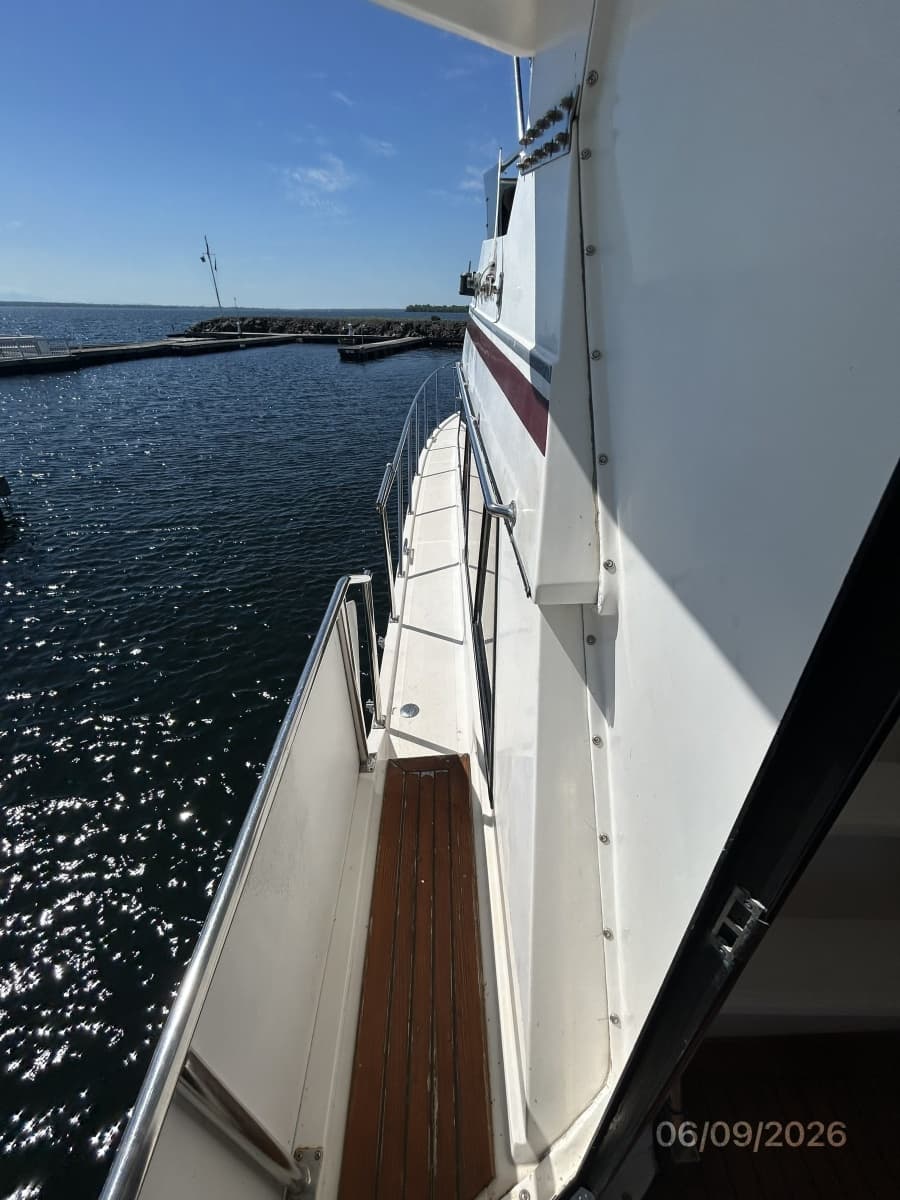1988 High Tech Yachts Sundeck - Photo 11