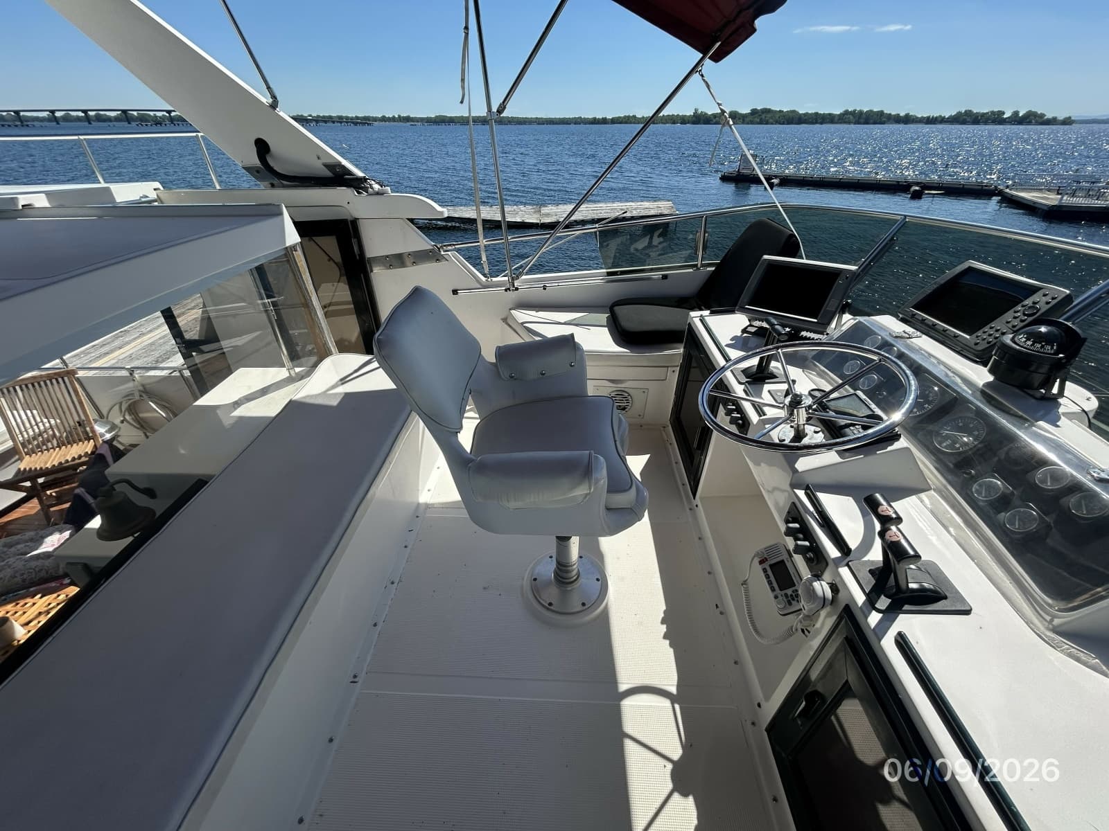 1988 High Tech Yachts Sundeck - Photo 17