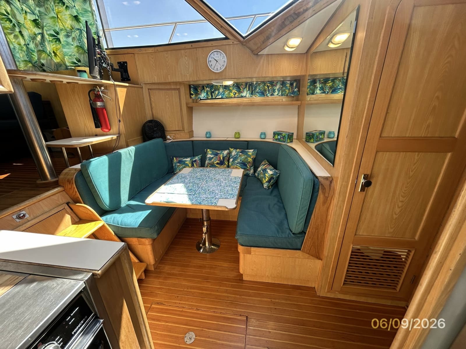 1988 High Tech Yachts Sundeck - Photo 48