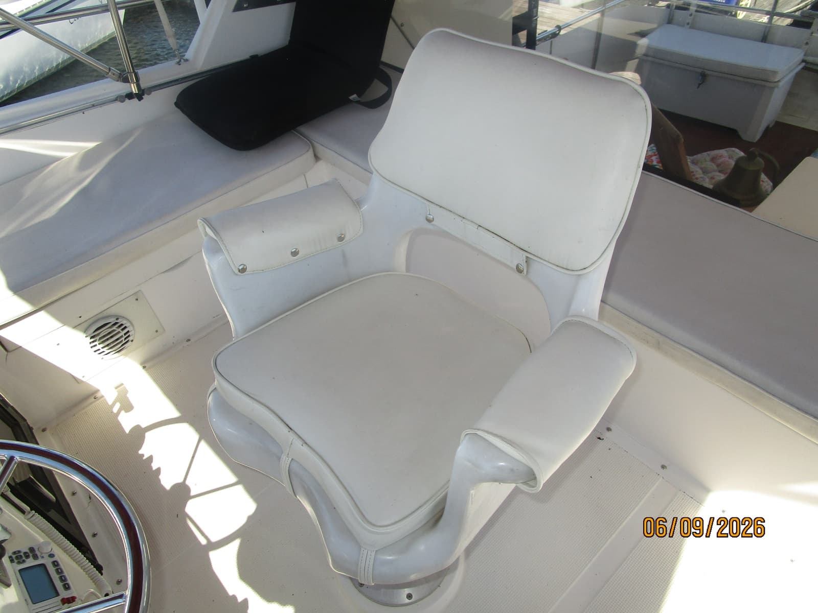 1988 High Tech Yachts Sundeck - Photo 22