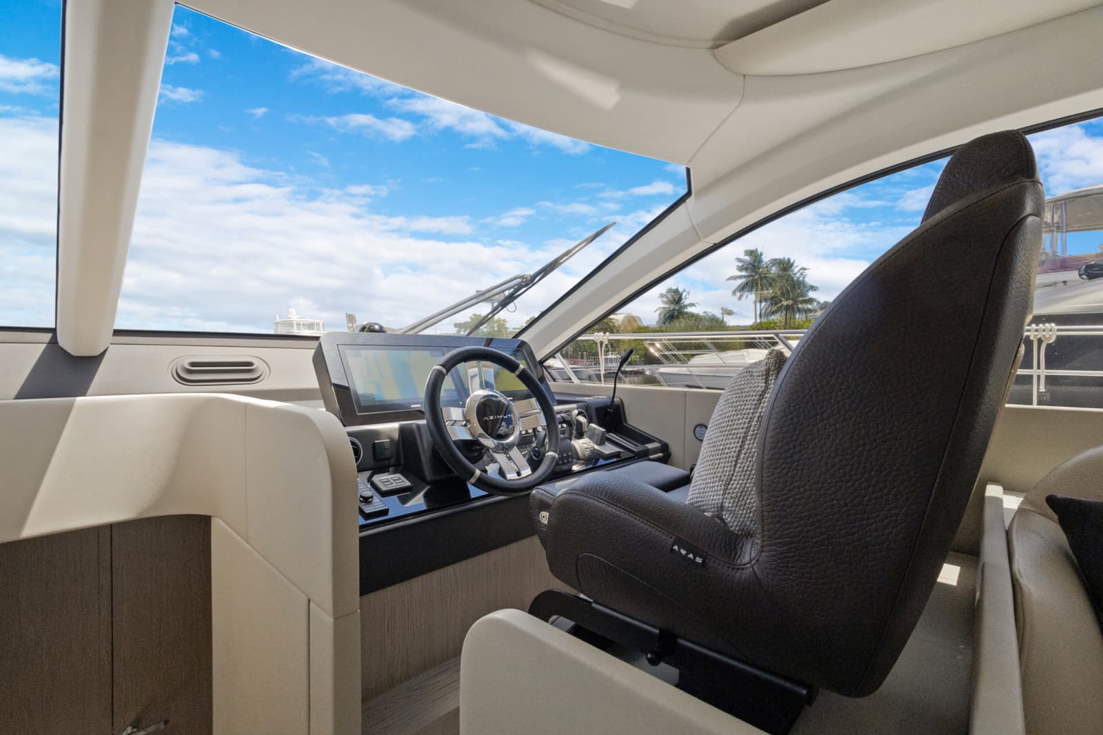2025 Azimut FLY 53 - Photo 26
