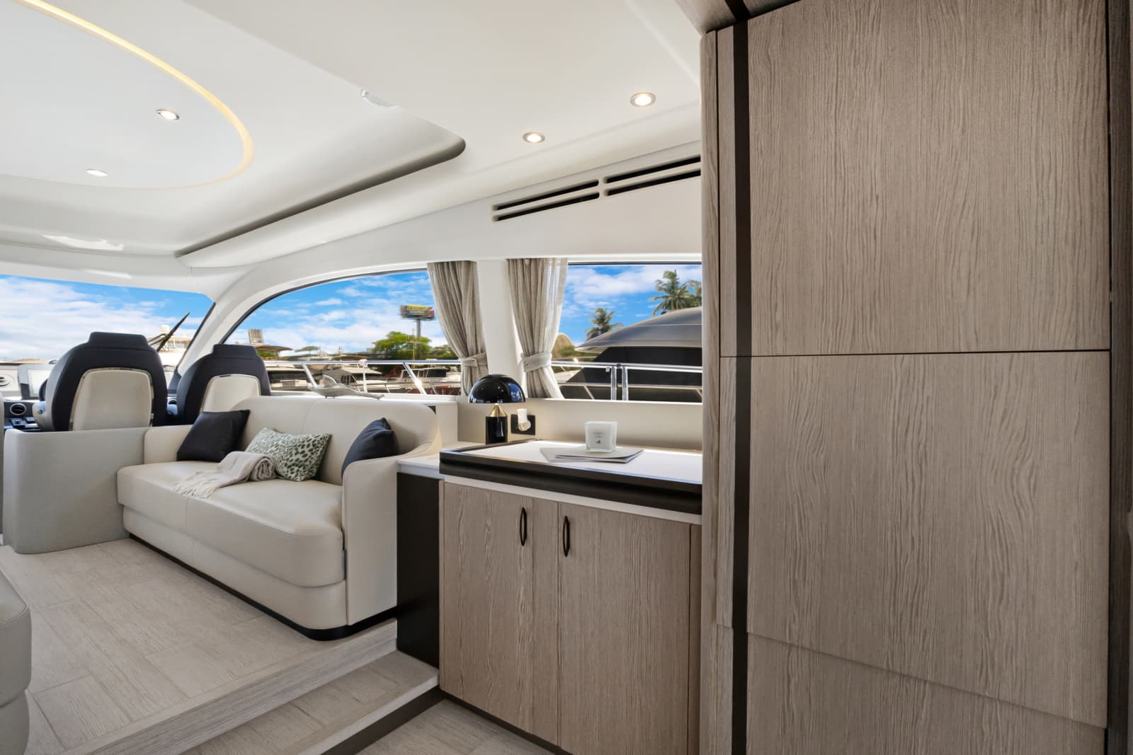2025 Azimut FLY 53 - Photo 15