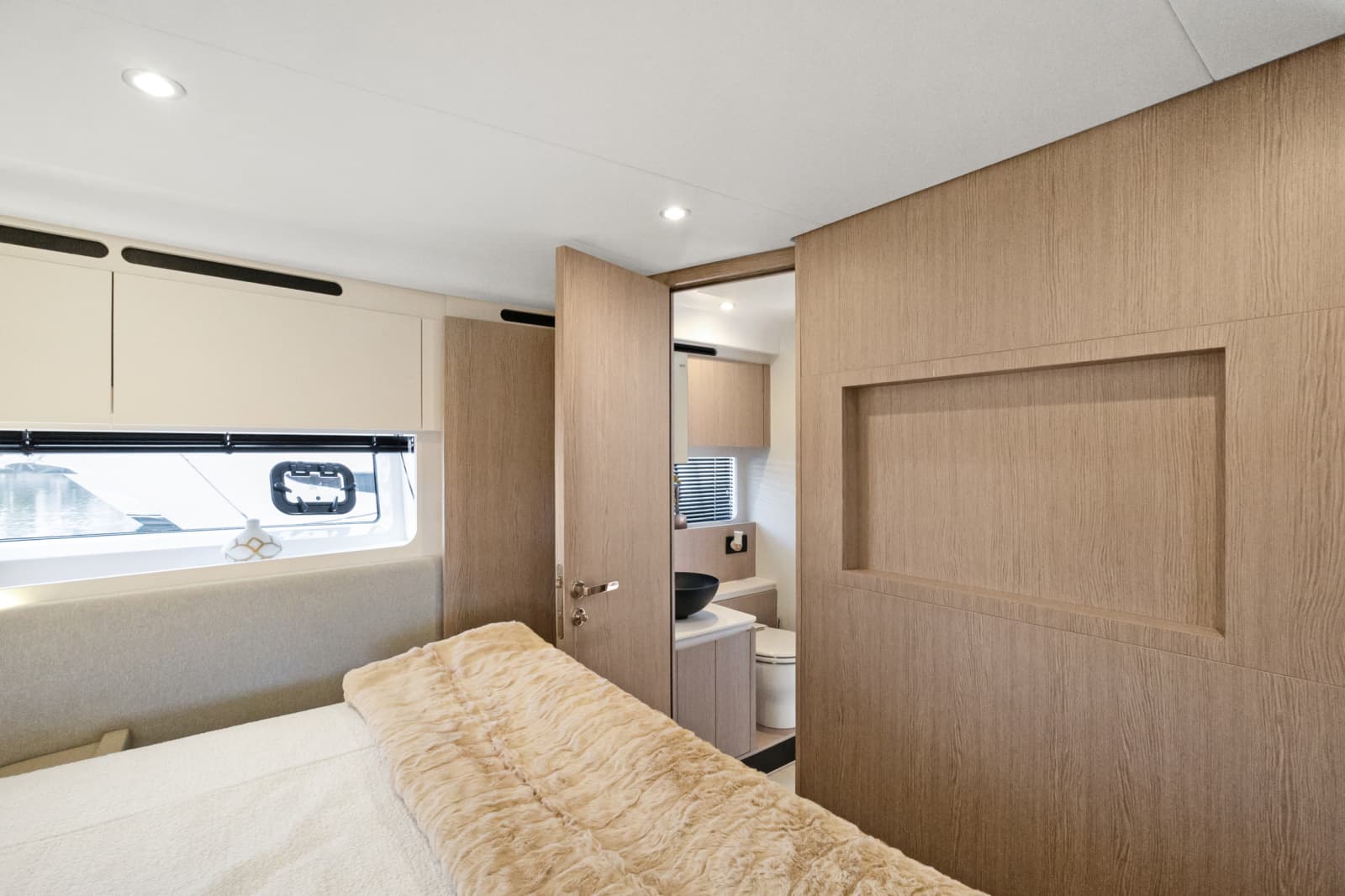 2025 Azimut FLY 53 - Photo 40