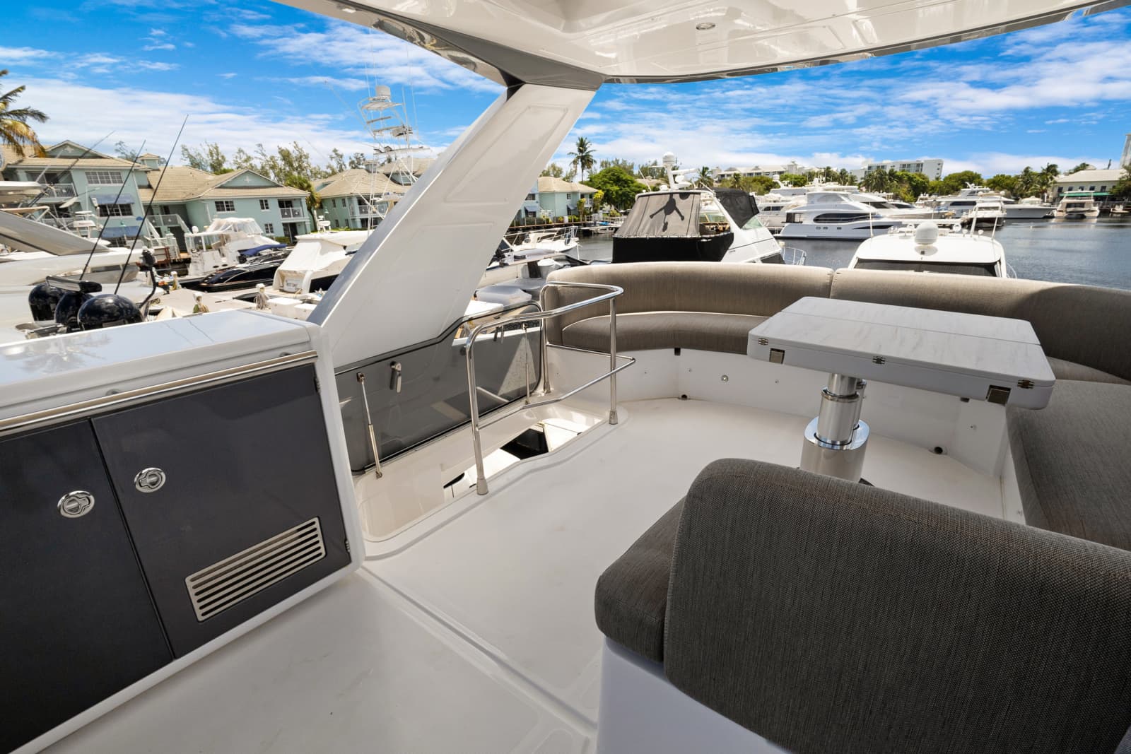 2025 Azimut FLY 53 - Photo 49