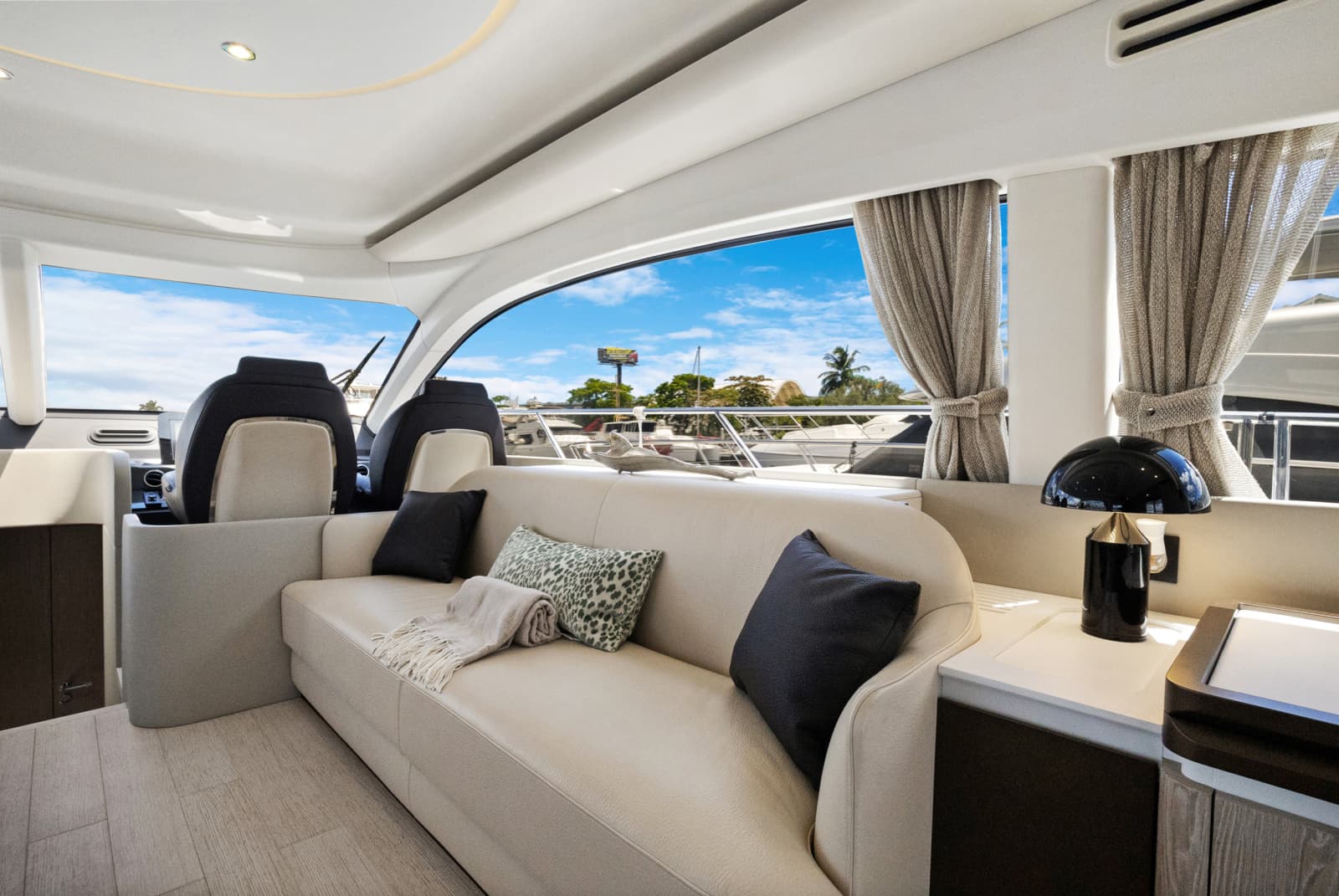 2025 Azimut FLY 53 - Photo 16