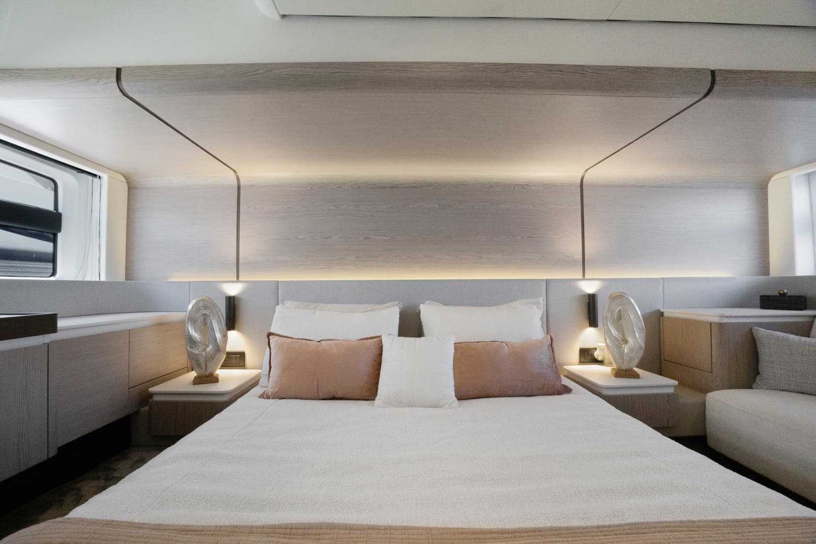 2025 Azimut FLY 53 - Photo 30