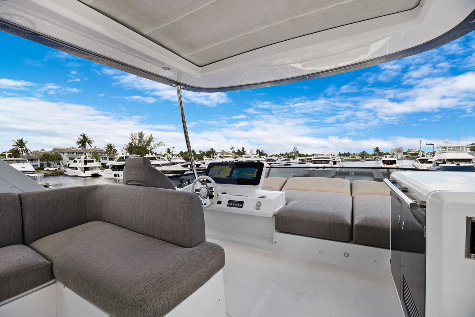 2025 Azimut FLY 53 - Photo 53