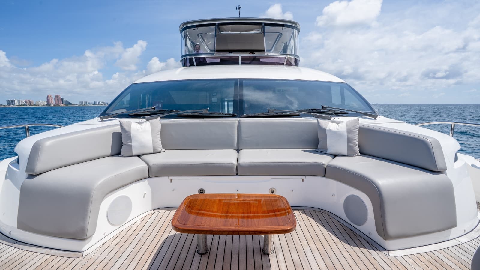 2020 Princess Y85 - Photo 23