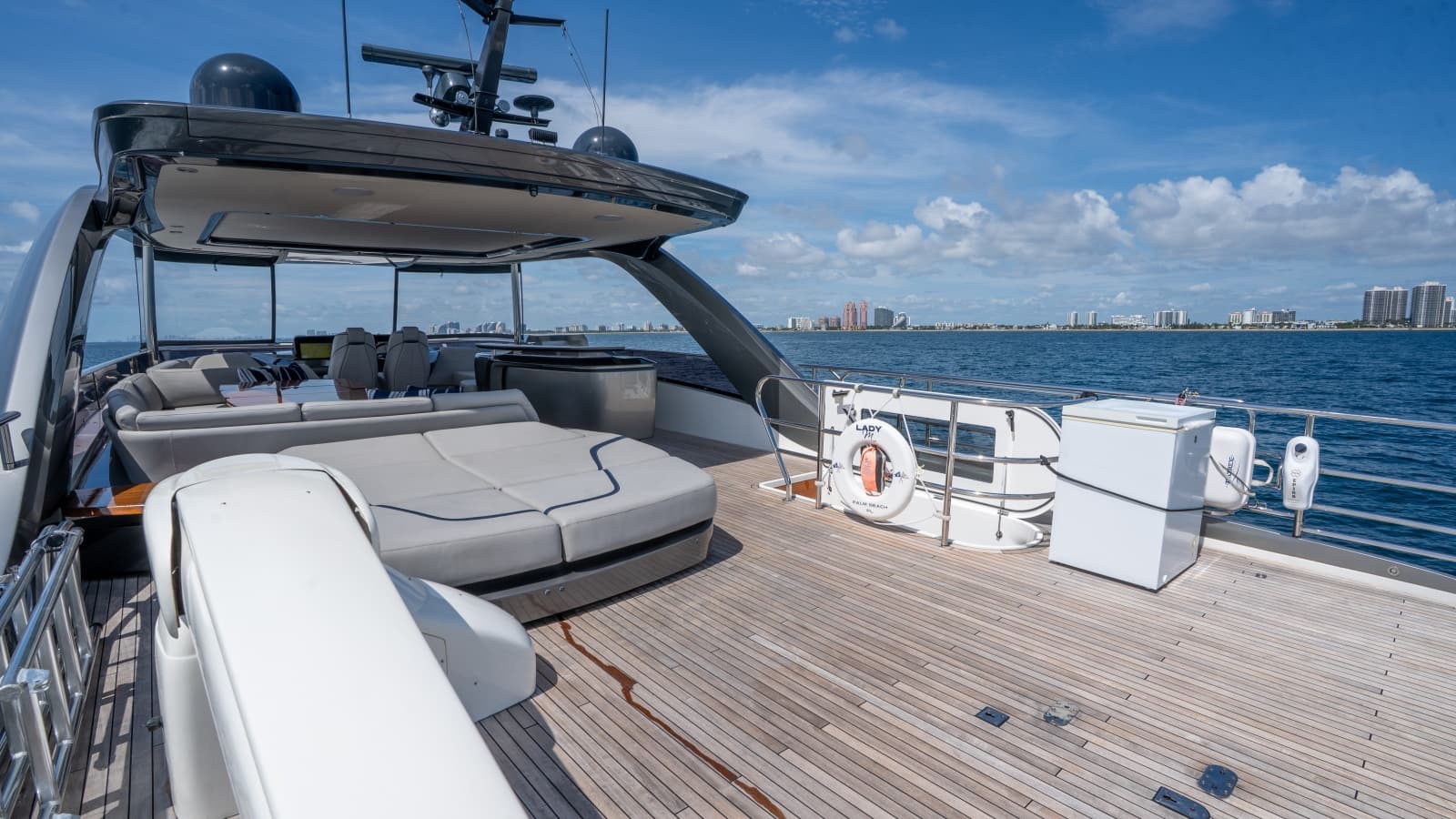 2020 Princess Y85 - Photo 27