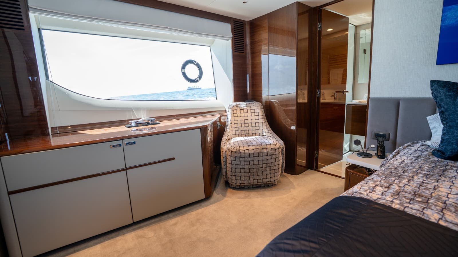 2020 Princess Y85 - Photo 63
