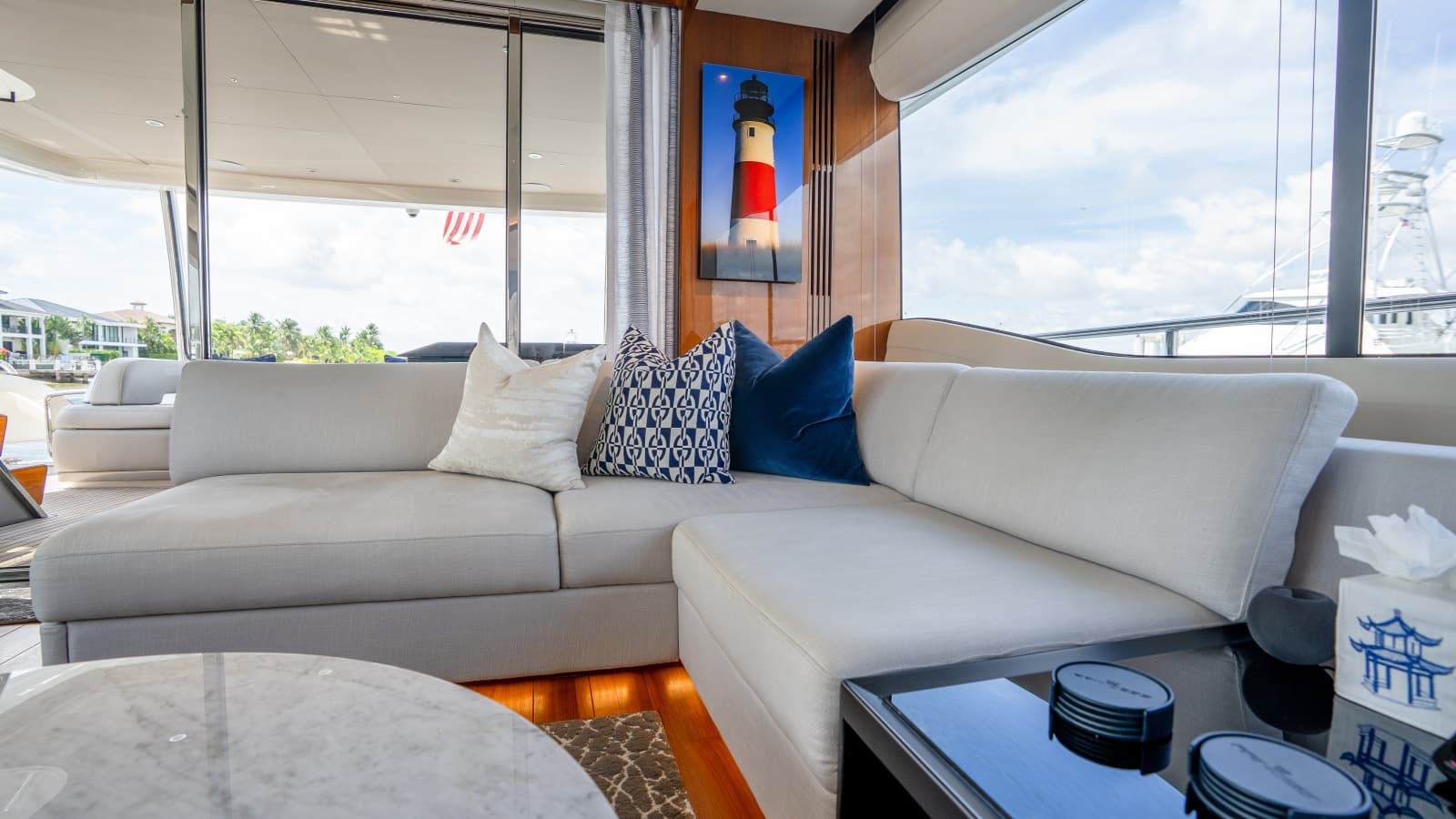 2020 Princess Y85 - Photo 43
