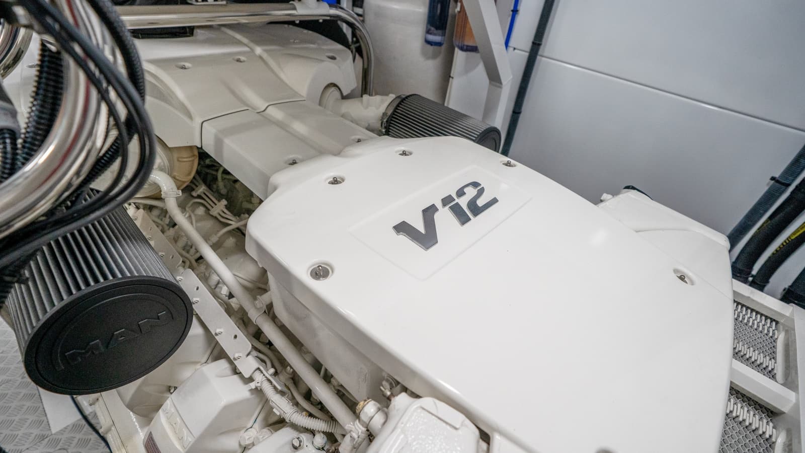 2020 Princess Y85 - Photo 82
