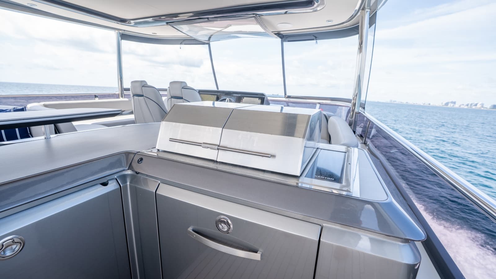 2020 Princess Y85 - Photo 33