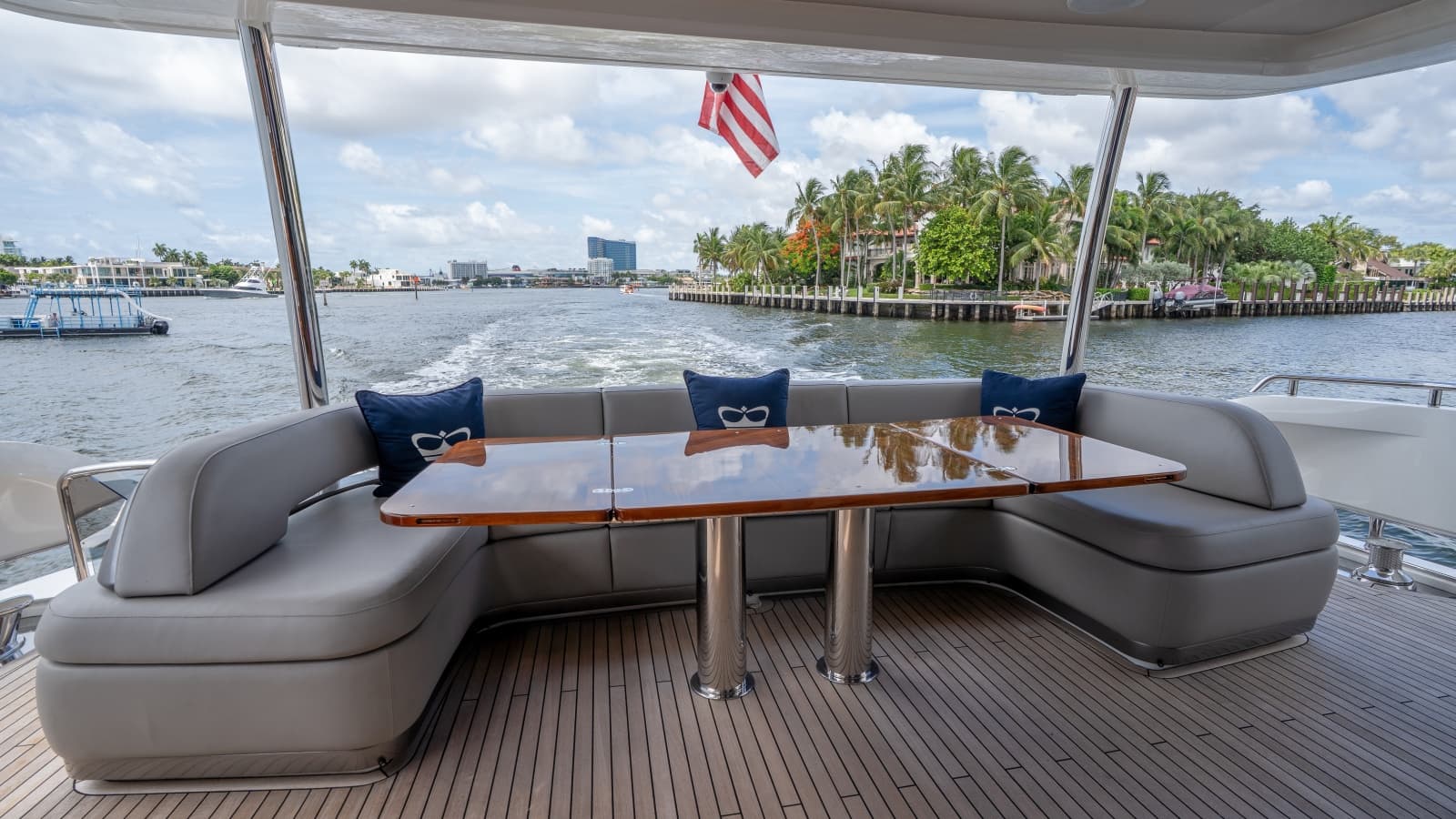 2020 Princess Y85 - Photo 14