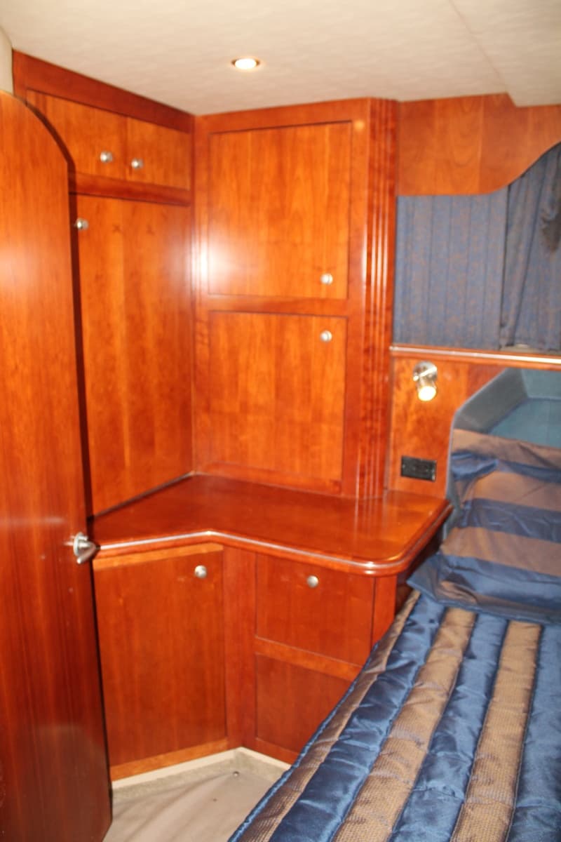 2007 Cruisers Yachts  - Photo 27