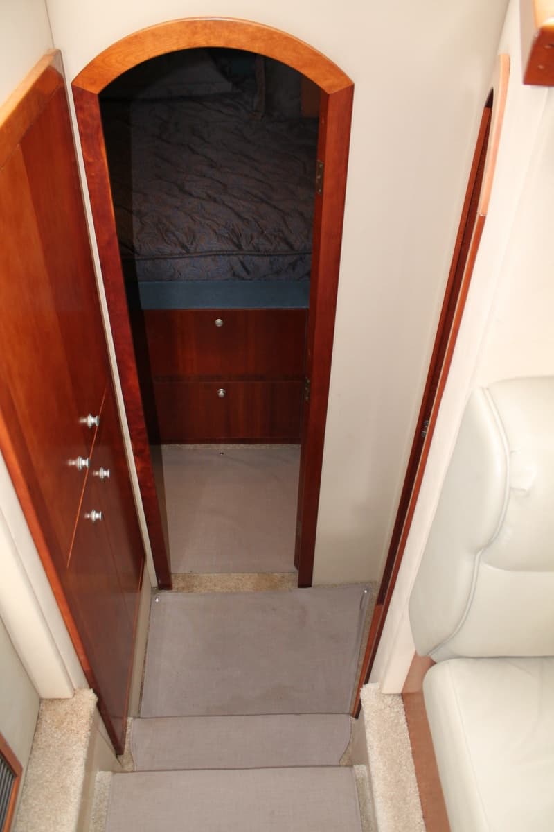 2007 Cruisers Yachts  - Photo 29